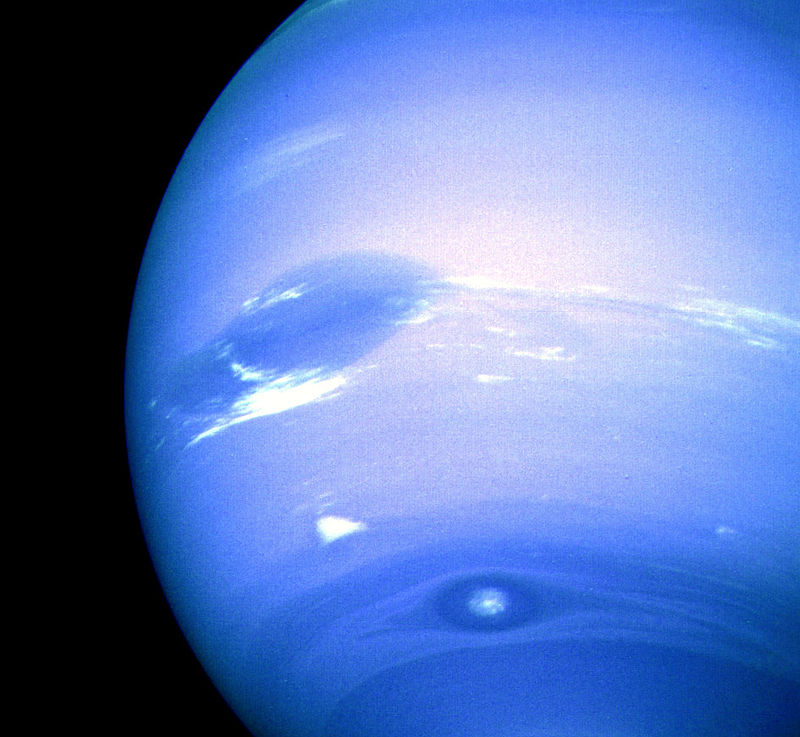 800px-Neptune_storms